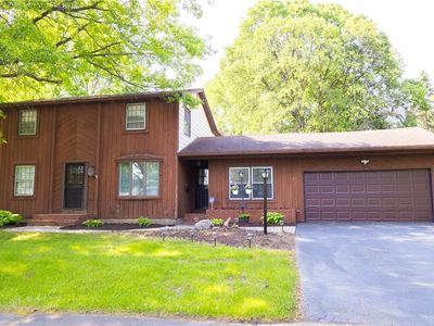 169 Impala Dr, Rochester, NY, 14609