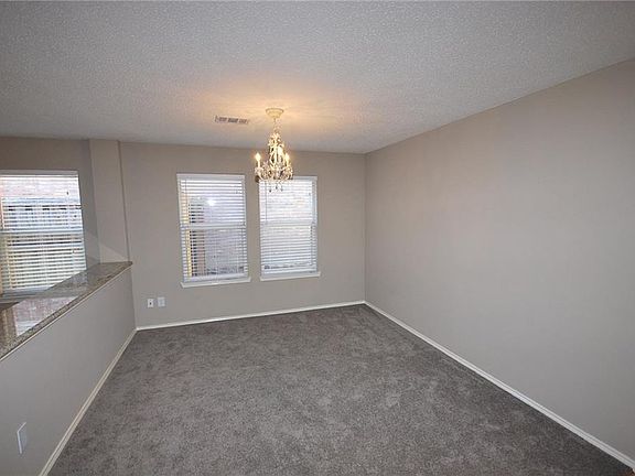 3rd image of 4046 China Elm Dr