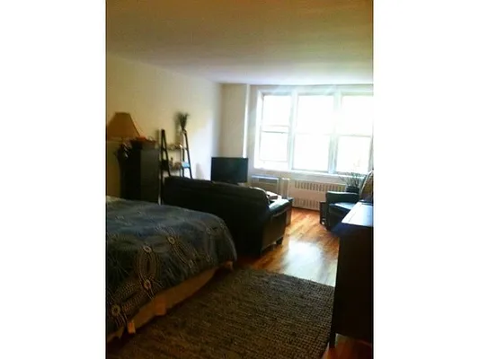 Rented by Brooklyn Heights Real Estate Inc | media 12