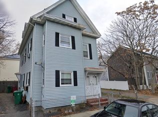12 Albion St, Lowell, MA 01850