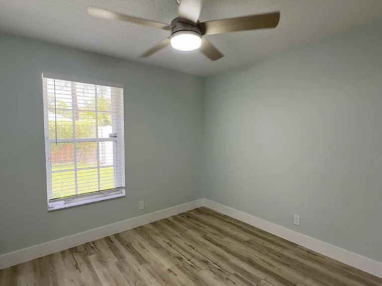 13285 Opal Ln — Photo 24