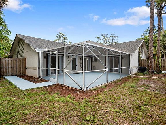 2nd image of 1329 Periwinkle Place