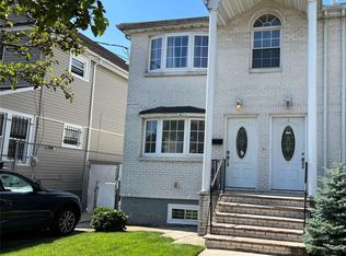11844 190th St, Saint Albans, NY