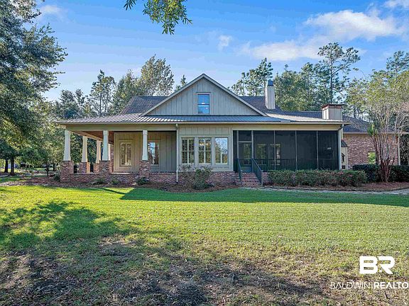 2nd image of 449 Olde Lodge Blvd