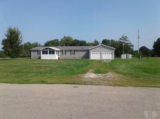 157 E Dayton St, Rhodes, IA 50234