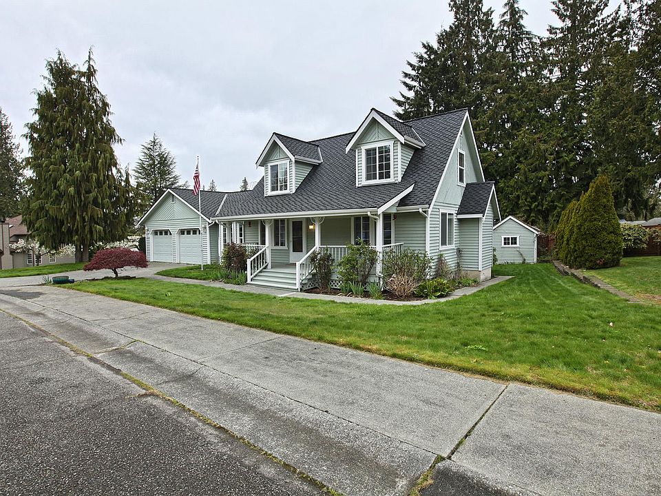 It's a beautiful country style home with double garage and backyard storage building in the golf course community of Gleneagle.