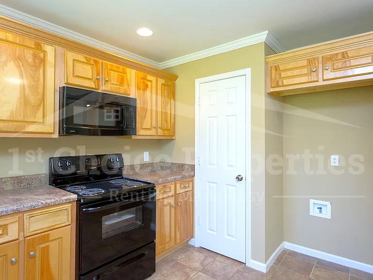 13217 Abernant Loop S — Photo 7