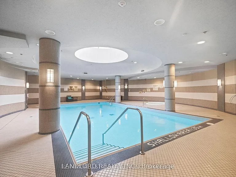 1070 Sheppard Ave W #801 — Photo 21