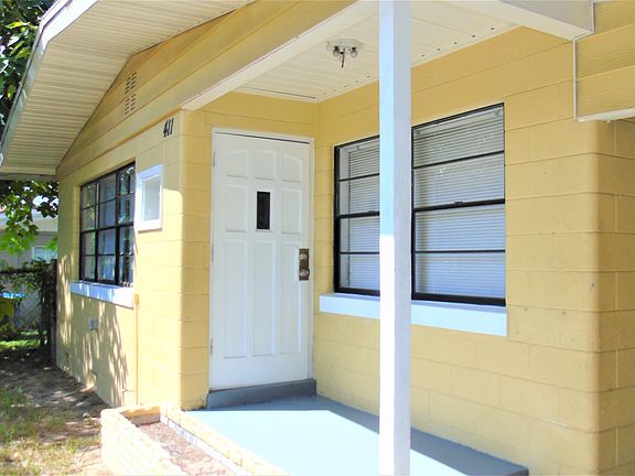 3rd image of 411 Avenue D SE