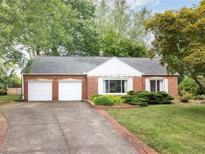 1900 Marshfield Blvd, Westlake, OH, 44145