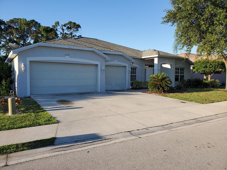 1st image of 23345 Olde Meadowbrook Cir