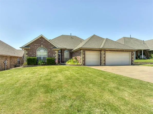 11036 Larkin Ln, Midwest City, OK 73130