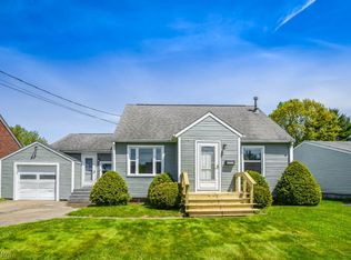 4933 14th St SW, Canton, OH 44710