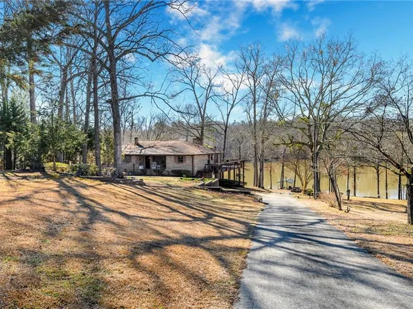 324 Frank Gaillard Rd, Seneca, SC 29678