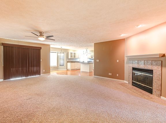5th image of 107 Oriole Dr