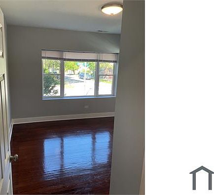 3rd image of 1029 W 77th St #2A