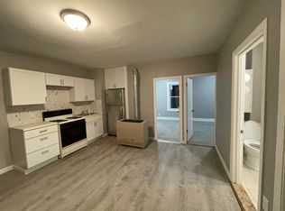 293 Crescent St #2, Fall River, MA 02720