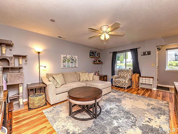 3rd image of 24 Winesap Court #24