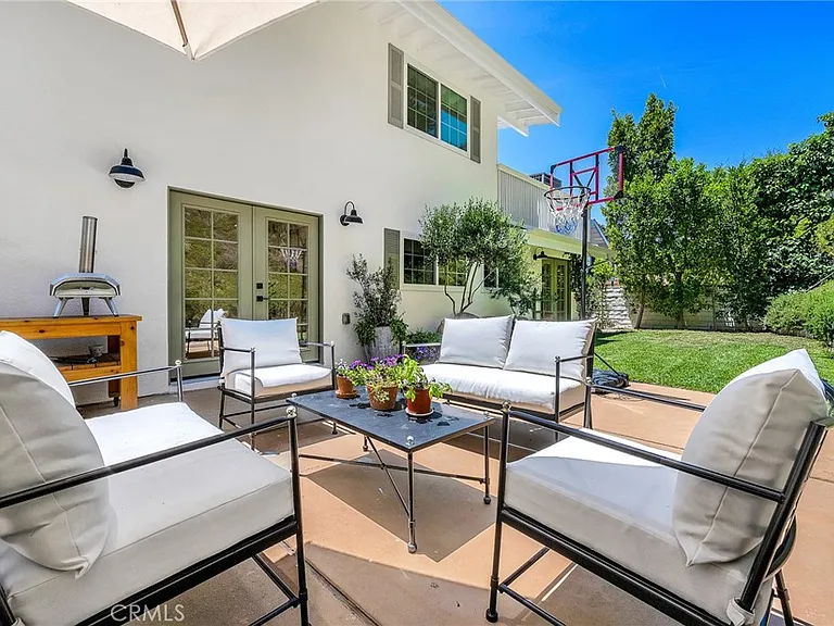 17152 Escalon Dr — Photo 31