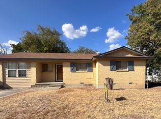 2508 Live Oak Dr, Copperas Cove, TX 76522