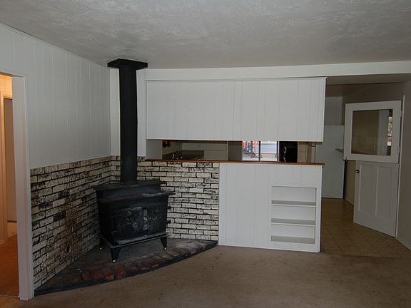 3rd image of 8305 51st Ave NE