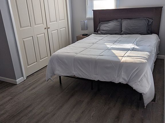 3rd image of 1531 S Main St #2