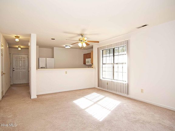 2nd image of 1733 41st St #A