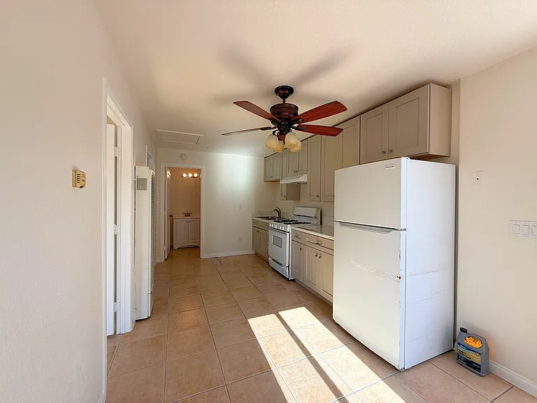 3920 T St #C — Photo 3
