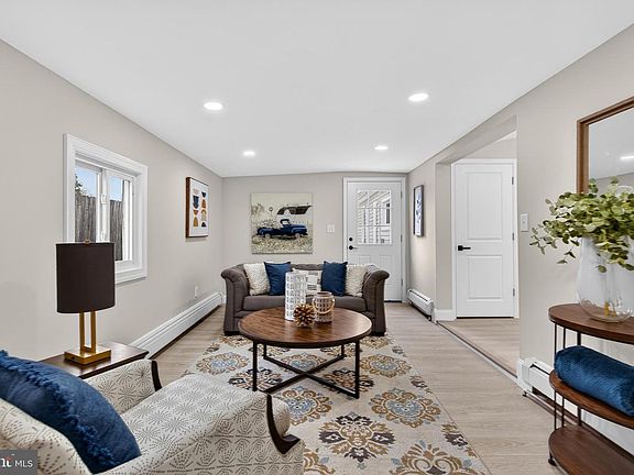 4th image of 226 Ruth Ave