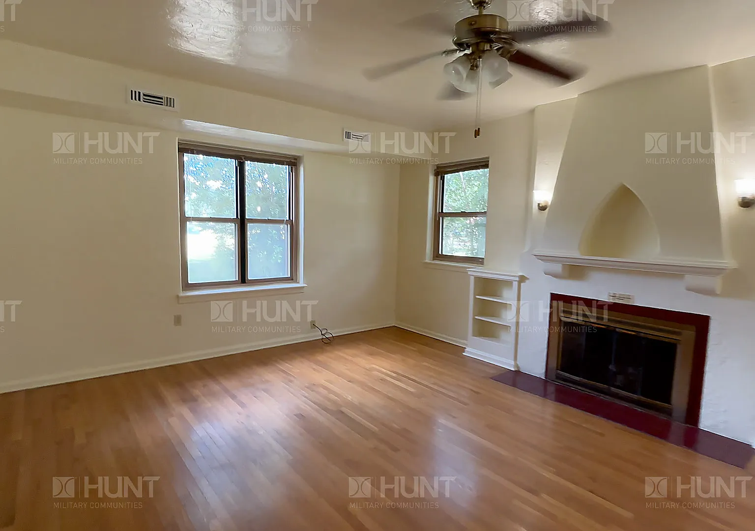 4 bed, 2298 sqft, $2,457 — Photo 1