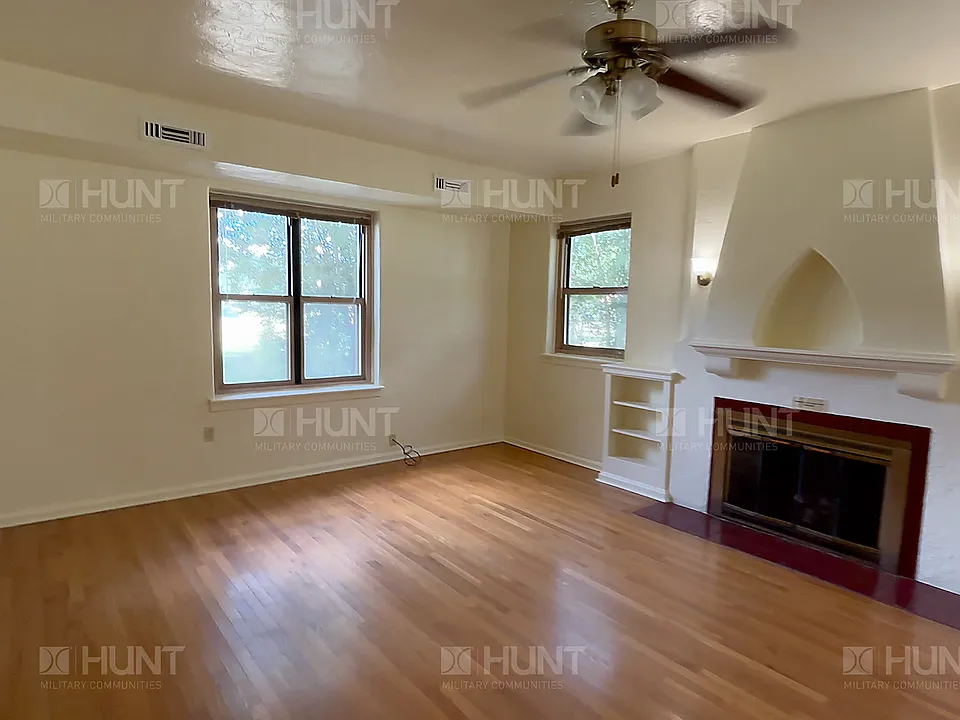 8 W Park Ln #413
