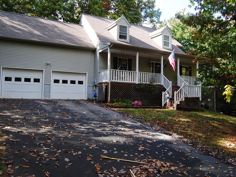 1st image of 22 Marwood Dr