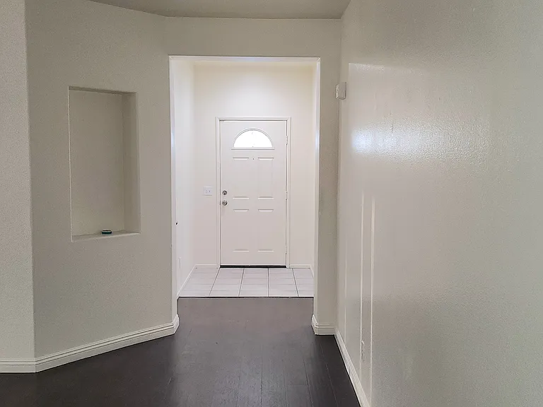 14619 Woodworth Way — Photo 7