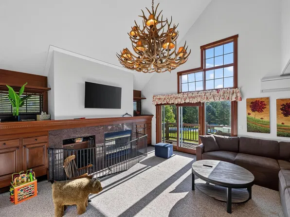 9A Windham Way, Dover, VT 05356