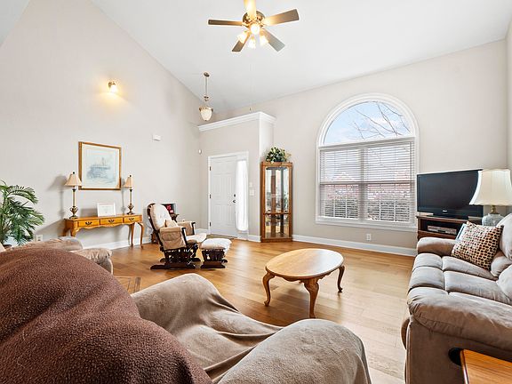 5th image of 7848 Legacy Park Ct