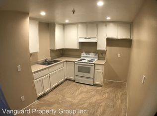 412 N Baker St APT 110, Santa Ana, CA 92703