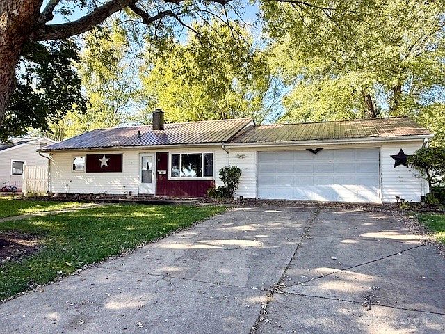 1st image of 218 Lyndhurst Dr
