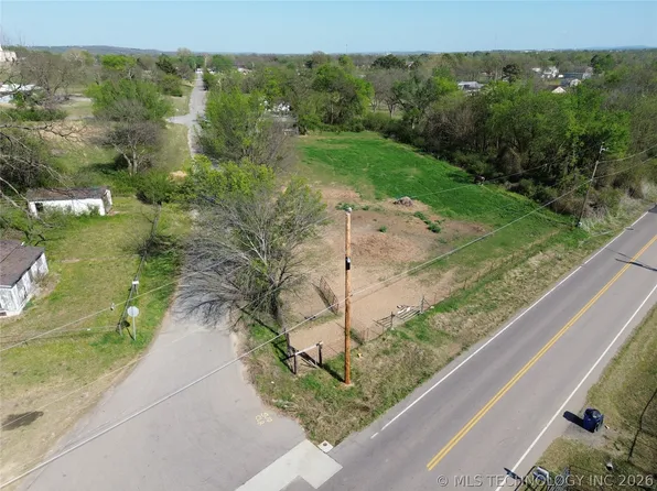 W Pine Ave, McAlester, OK 74501