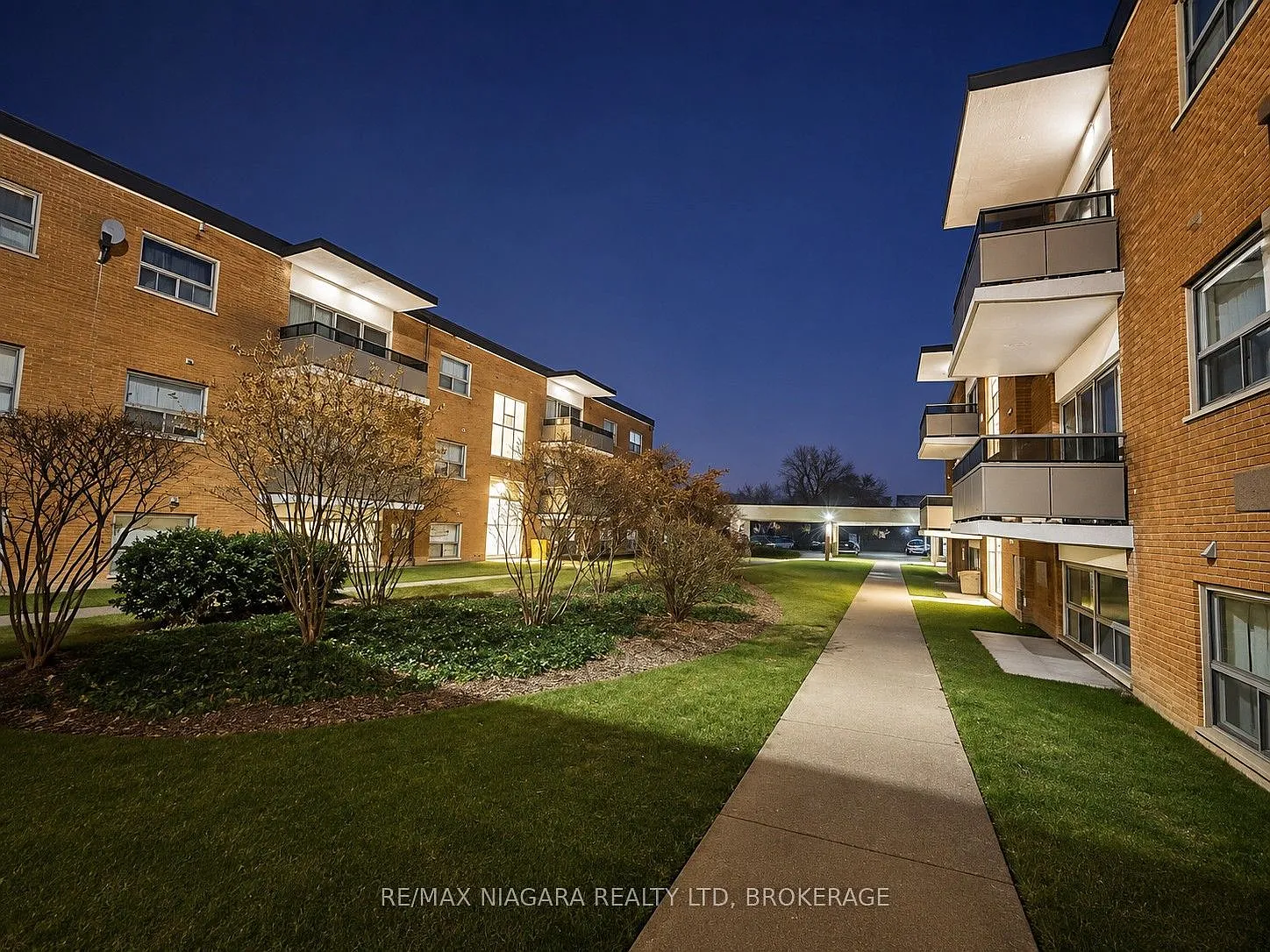 2 bed, $2,000 — Photo 2