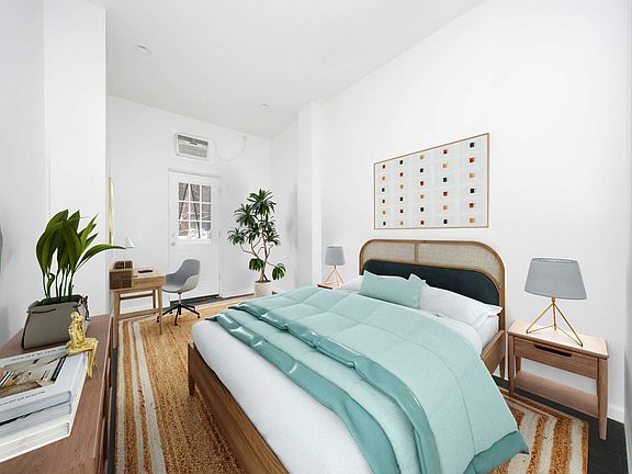 5th image of 108 Calyer St APT 1R