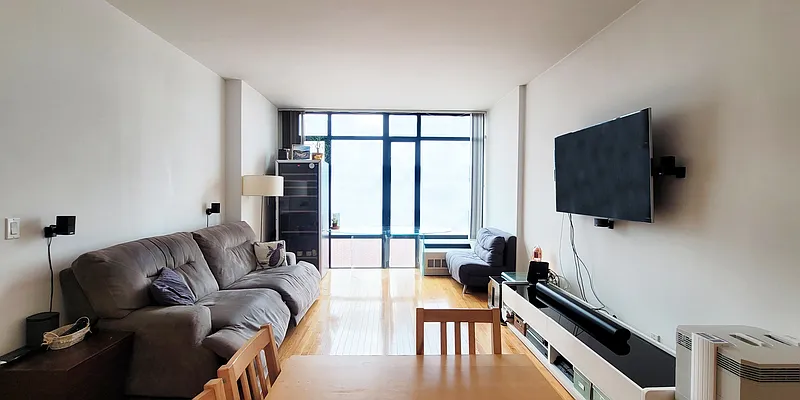 Rented by Chase Global Realty Corp | media 14