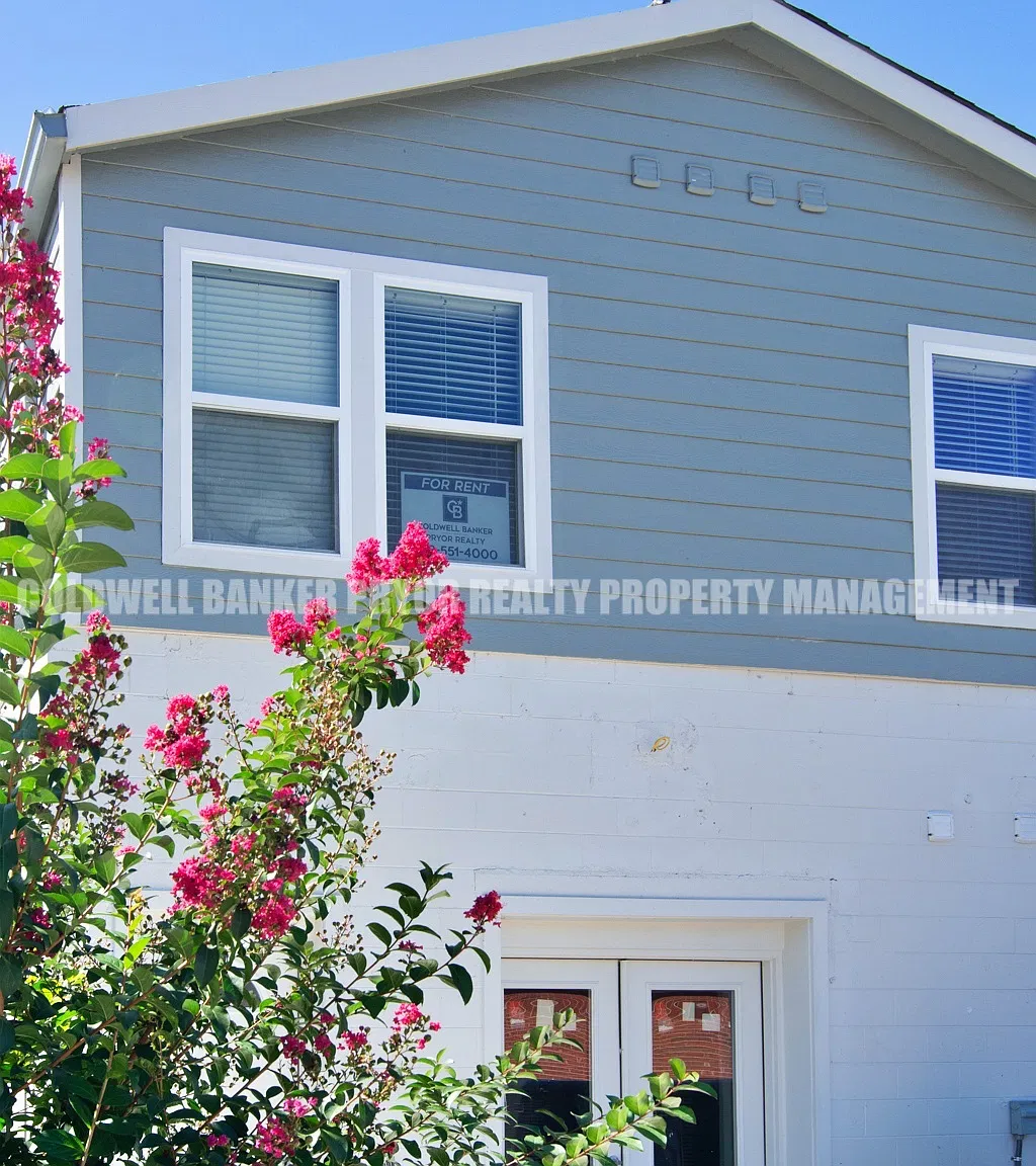360 Main Street - 201 — Photo 2