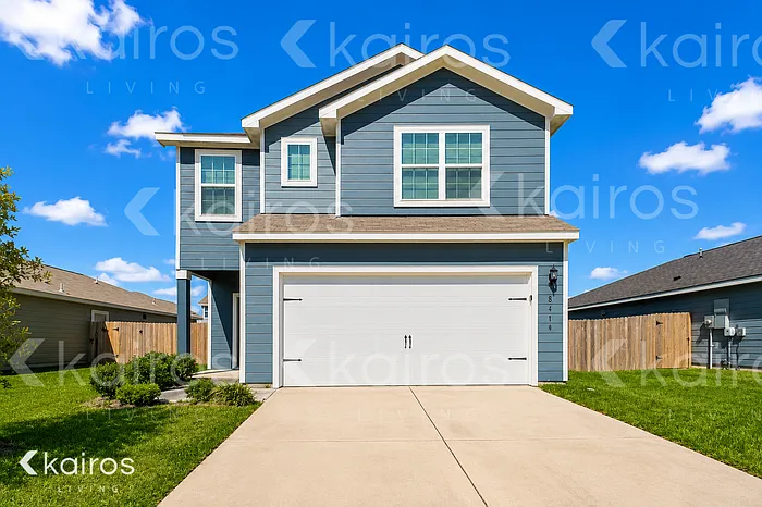 3 bed, 2.5 bath, 2046 sqft, $2,070 — Photo 1
