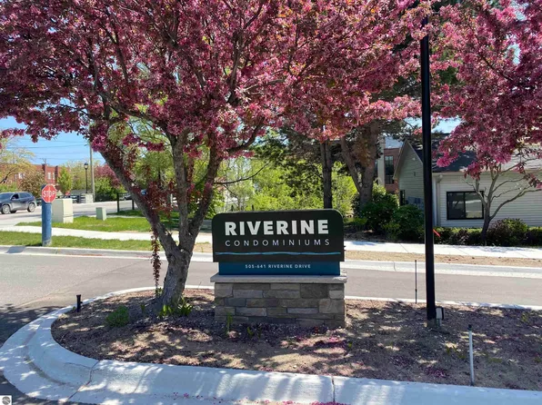 641 Riverine Dr Condo 304, Traverse City, MI 49684