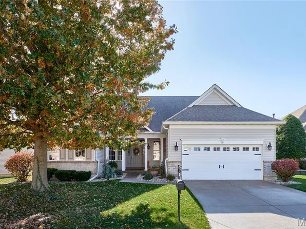 328 Seahawk Dr, Lake Saint Louis, MO 63367