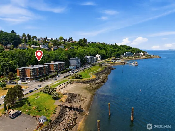 1737 Harbor Avenue #S-306, Seattle, WA 98126