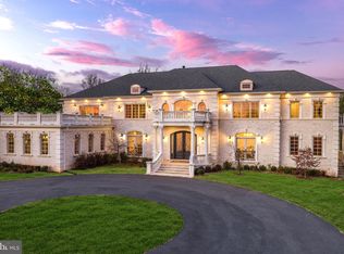 9616 Georgetown Pike, Great Falls, VA 22066