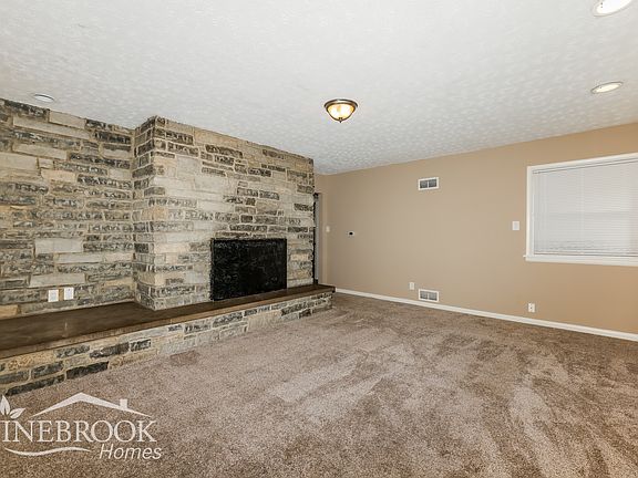 4th image of 4683 Kathylee Ct