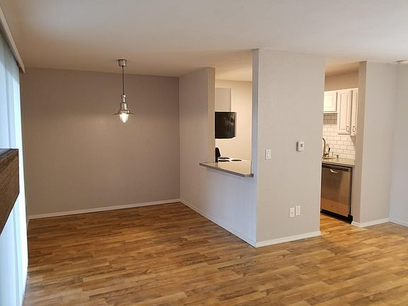 3rd image of 12415 NE 130th Ct APT H109
