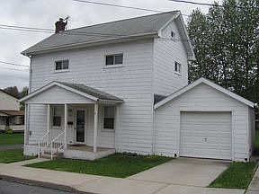 2nd image of 521 Willow St
